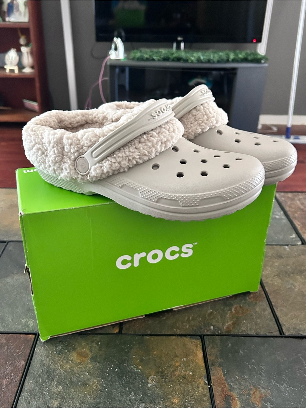 Crocs Blitzen IV Clog Big Kids Size 6 New
